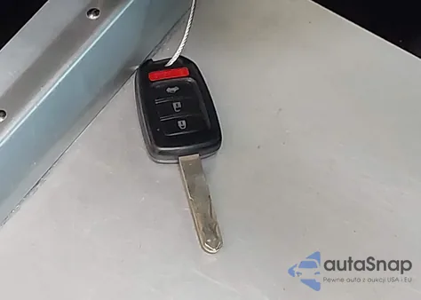 2013 Honda Accord Sport z USA, uszkodzony, nr VIN 1HGCR2F58DA197082